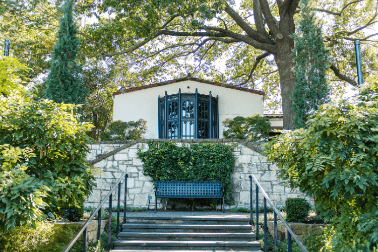 The Dallas Arboretum and Botanical Garden