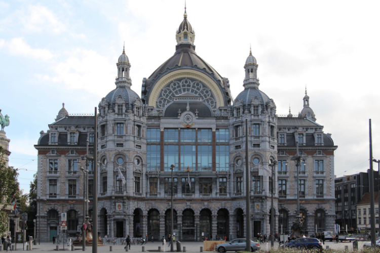 Antwerpen-Centraal