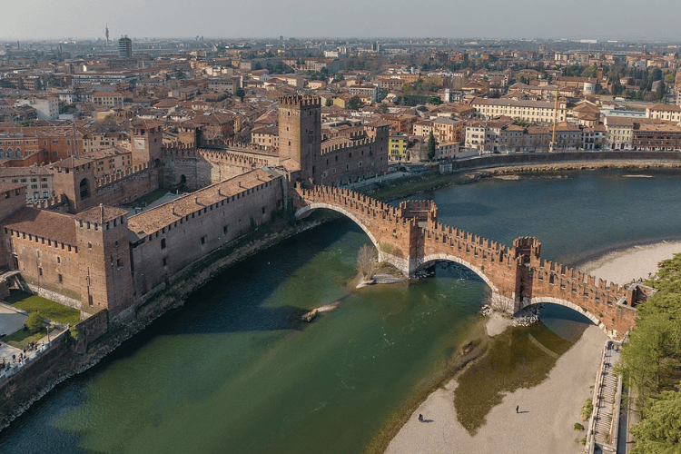 Castelvecchio & Bridge, Verona, Italy