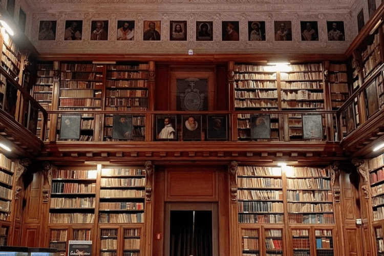 Biblioteca Ambrosiana, Milan, Italy