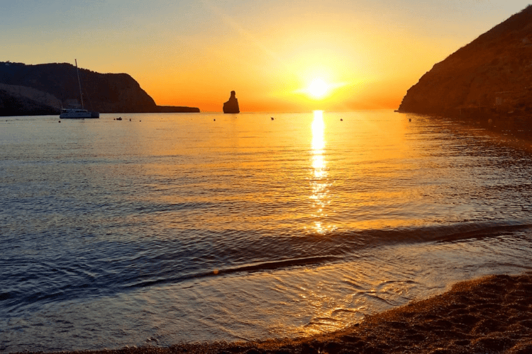 Cala Benirrás, Ibiza