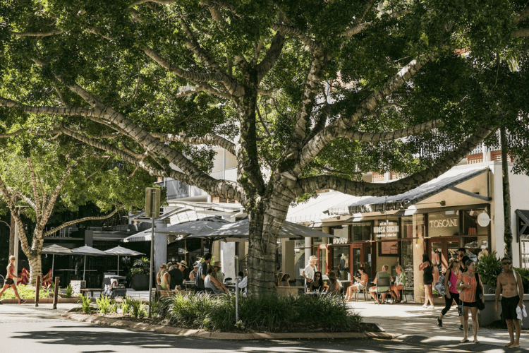 Hastings Street, Noosa