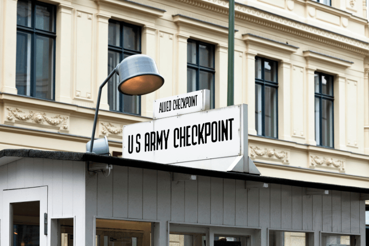 Checkpoint Charlie, Berlin 