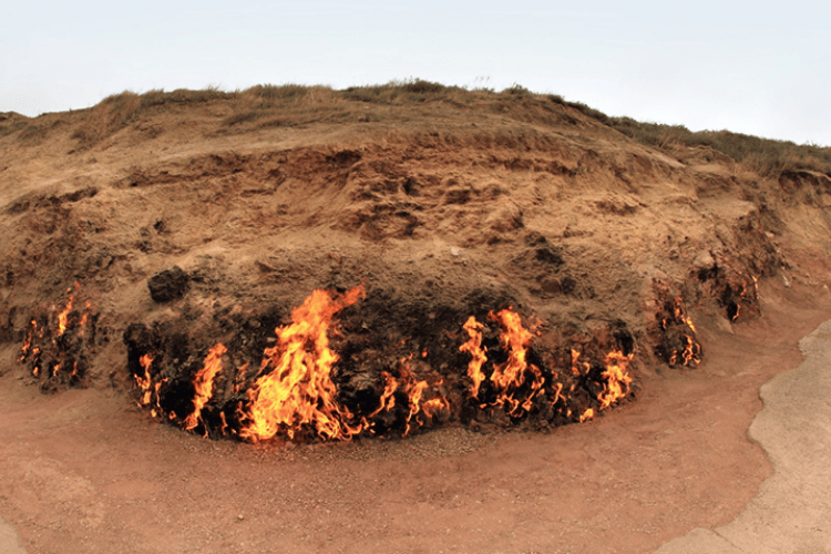 Yanardag, The Burning Mountain, Baku