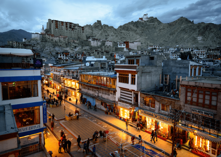 LEH MARKET